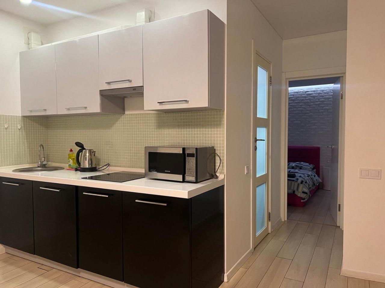 2-Room Luxury Apartment In The Center Київ Екстер'єр фото